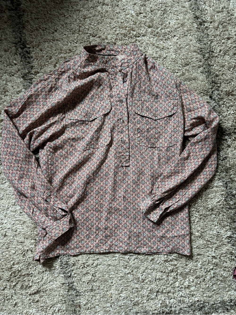 Vintage L.L. Bean Freeport Maine Button Down silk Shirt Geometric Print Size 8